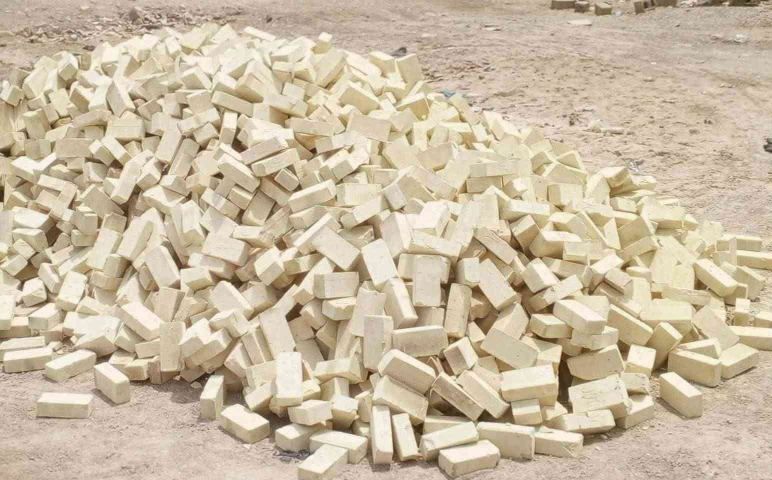 قطابوكه درجه اولى وبسعر مناسب وعدد مضبوط لاتنطي فلوس اله تحسب طابوكاتك ***********هذا رقمي متوفر بي واتساب
