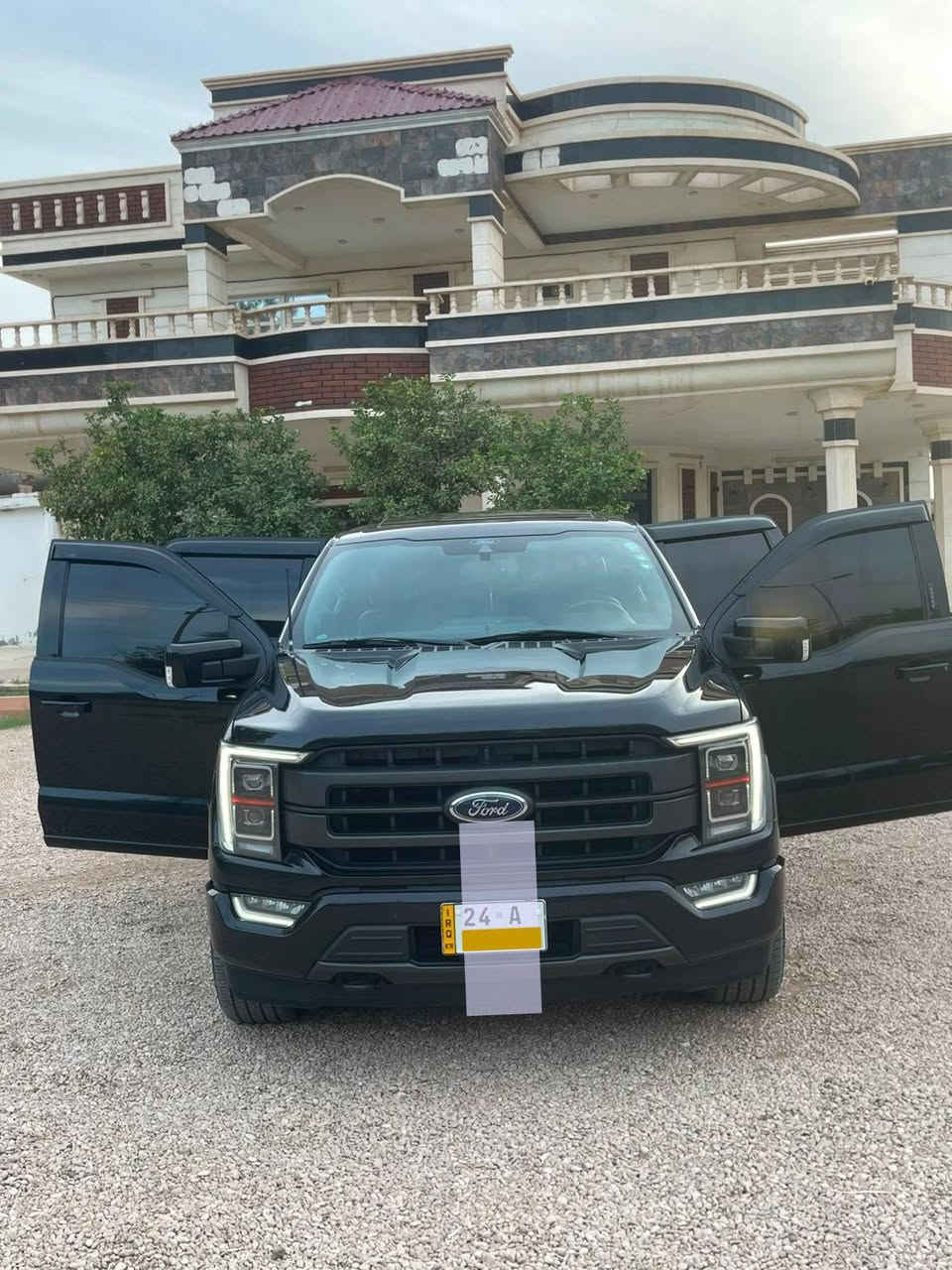 لاريات • دفع رباعي • ٢٠٢١