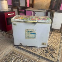 مجمدة • غاز