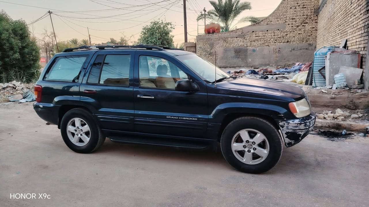 🚙🔥 للبيع جيب جراند شيروكي ستيشن موديل 2000 🔥🚙
▪️ محرك 6 سلندر 
⛔ تخم تايرات جديد
▪️ ❄️ تبريد شغال خير من الله 
▪️ 🔧 حدادية جديدة
▪️ 📋 سنوية تنتهي سنة 2031
▪️ ثاني يوم مداور
▪️ كير  أوتوماتيك 
▪️ السيارة جاهزة للفحص والتجربة
💰 السعر: 60 ورقة 💵
🤝 بيها مجال للشراي للجادين
📍 العنوان: الشطرة – مركز المدينة
📞 للاتصال: ***********
🔥 الفحص خير دليل، والرزق على الله
مكلف بالنشر
