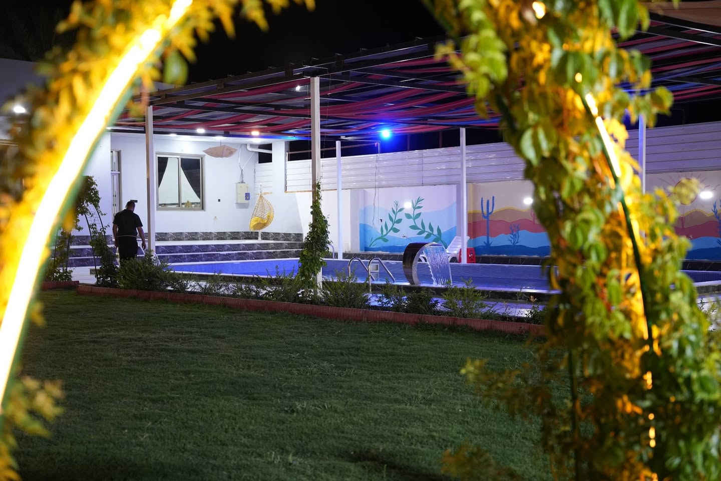 ✨ أهلاً بكم في منتجع أثينا الديجيل ✨
استمتعوا بأجواء راقية ومكان مرتب يضم حديقة جميلة، ملاعب، مسبح، وجلسات مريحة تناسب العائلة والأصدقاء 🌴🏊‍♂️⚽
مكانكم للراحة والونسة وقضاء أجمل الأوقات.

📞 للحجز والاستفسار : ‭***********‬ - ‏***********‏
📍العنوان : الدجيل الشارع العام مقابيل شركة كيا "قرية فضلان" 
روابط صفحة المنتجع ⬇️

فيس بوك ( https://www.facebook.com/share/1VbkUpJs2U/?mibextid=wwXIfr )

انستغرام (https://www.instagram.com/shalytathyna?igsh=NDF1amxmbDhteWtl )
