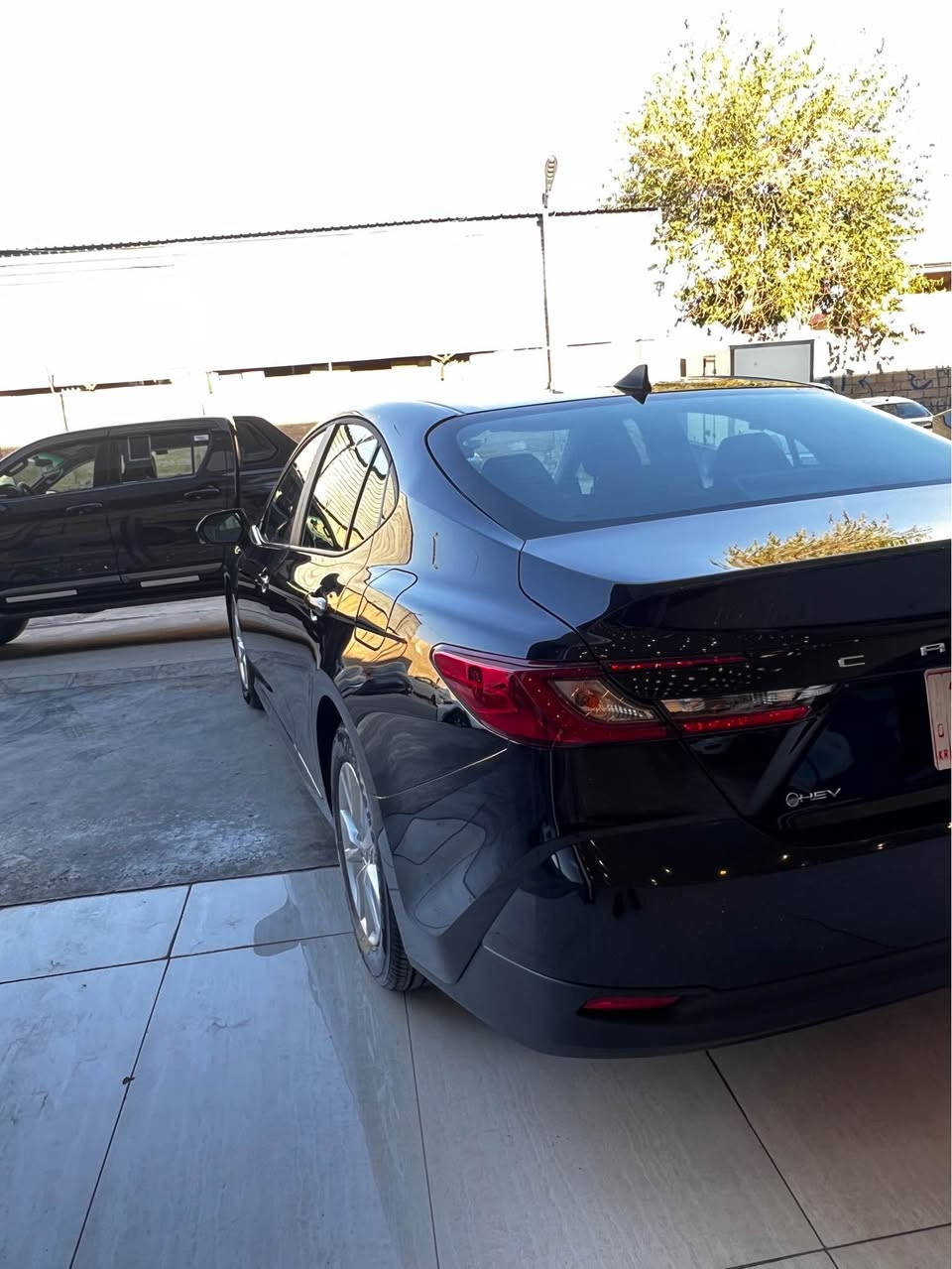 TOYOTA CAMRY LE 2025 
کلین تایتڵ 
بۆ سعر ژمارە تەلەفۆن 
*********** أربيل, العراق

نص مكتوب في الصور:
- اهلا عزيزي الزبون امسح لوحة السيارات حمل التطبيق الان iQ CARS