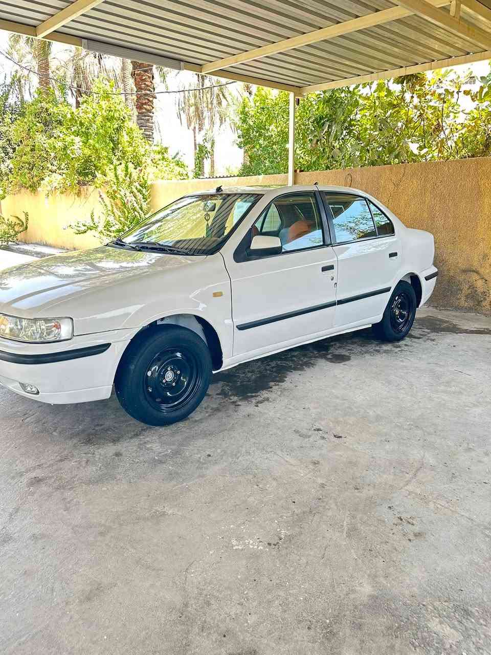 سمند موديل 2012 رقم بابل انكليزي بأسمي
محرك وكير وتبريد خير من الله 

معمره هلالات والدوس 

مكاني حله الورديه خارج 

السعر ٣٨ وبيه مجال حك الجيه 

***********
