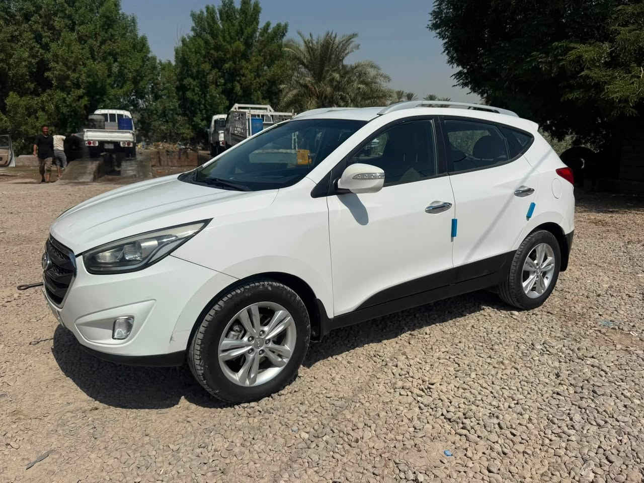 السلام عليكم بيع توسان موديل 12خليجي رقم بغداد بسمي تحويل مباشر سياره جاهزه كير مكينه حداديه تخم تاير جديد كفاله سونار مرفق بلمنشور سعر 115 وبيهه مجال ***********
