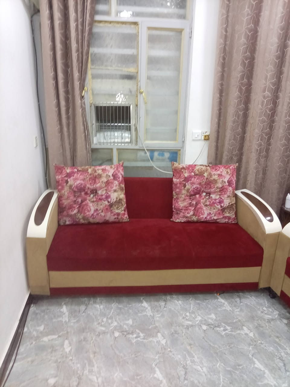 السلام عليكم تخم قنفه وكرسين ابودشير الشهداء واتساب ***********
