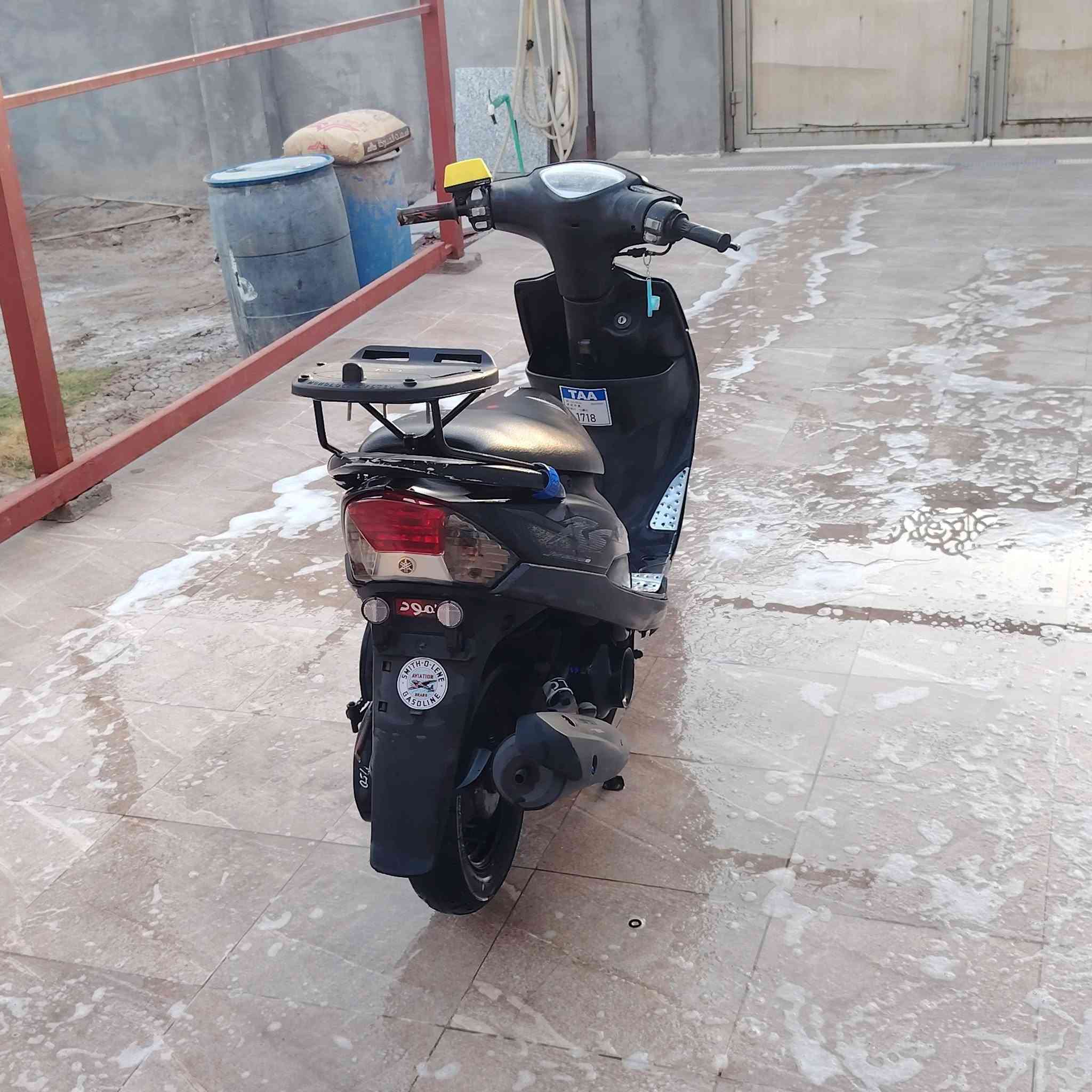 دراجه ماكس عدله للبيع ما مفتوحه ستوه منزلهه من رمبه كهربائيات كلهه شغاله لسعر  مليون وبيهه مجال لعنوان بصره شط لعرب جزيره لرقم ***********
