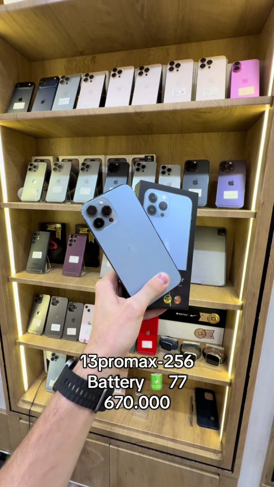 🔥 بعده محافظ على هيبته! 📱 iPhone 13 Pro Max | 256GB 🔋 البطارية: 77% 🇦🇪 عربي ✨ جهاز نظيف ومناسب للي يريد Pro Max بسعر أوفر 📍 فرع الربيعي: *********** 📍 فرع المنصور: ***********  13 Pro Max… تجربة لحد الآن تستاهل 👌🔥 #iPhone13ProMax #iPhone13 #ايفون13 #Apple #العراق

نص مكتوب في الصور:
- 13promax-256
- Battery 🔋 77
- 670.000