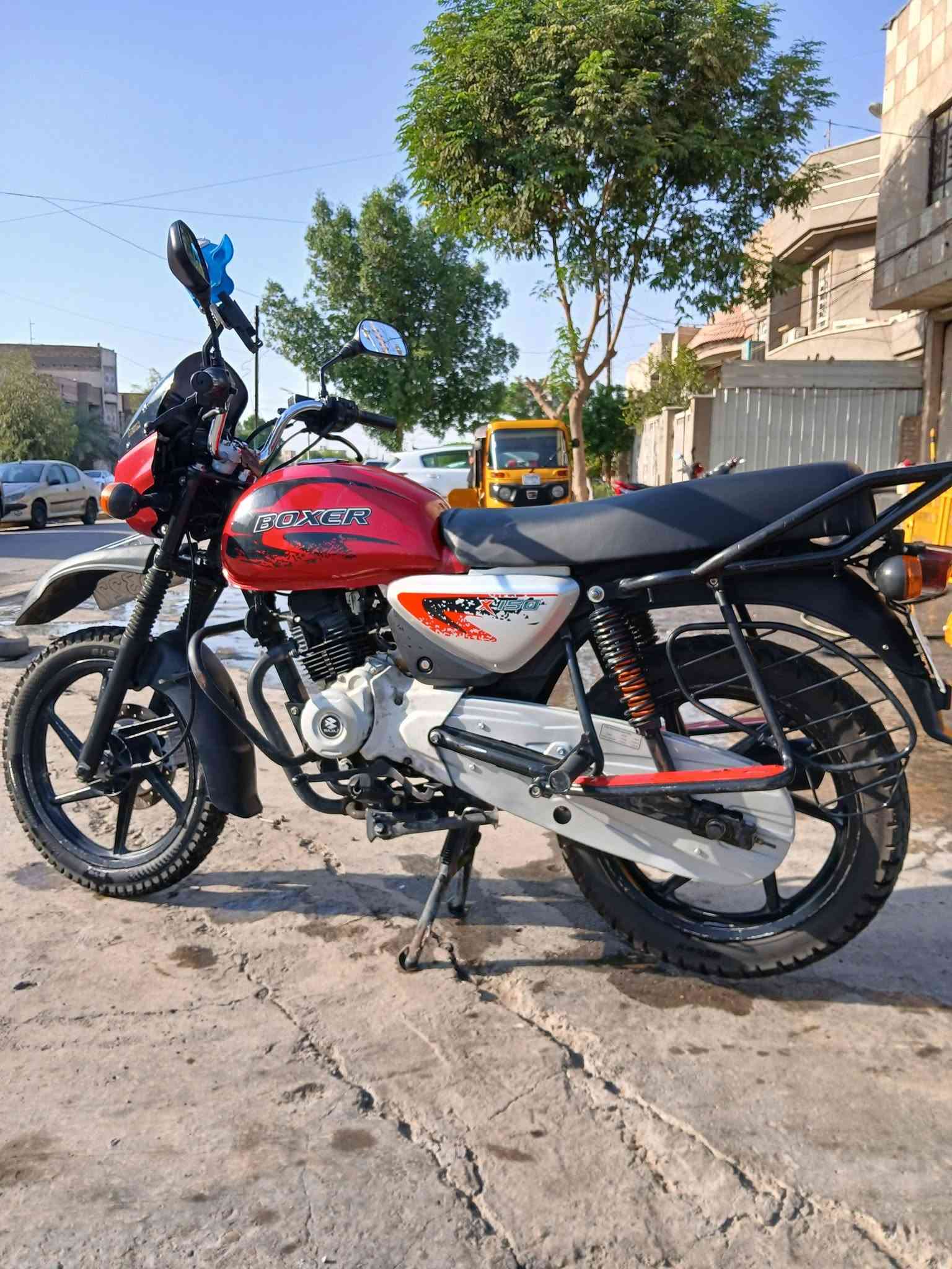 السلام عليكم
للبيع بوكسر جبلي موديلي 2023 كفاله عامه رقم انگليزي ب اسمي تحويل ثاني يوم ماشيه 25 الف السعر مليونين و 500 الف وبيها مجال بسيط
عنواني بغداد الحريه
***********
