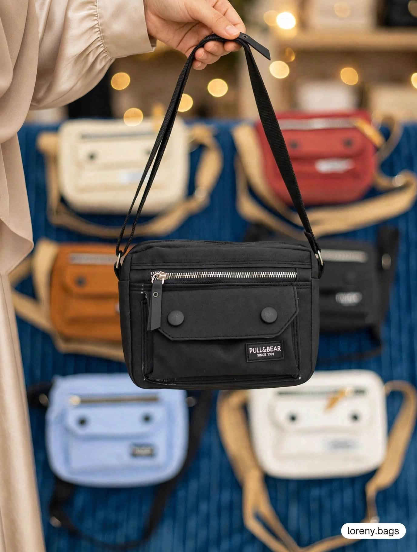👜 سعر القطعة: 5,000 دينار فقط 🩷

✨ متوفر بيع مفرد وجملة 
📦 توصيل لجميع محافظات العراق 

🎀 كروب الجملة: https://t.me/bagswoman7
 

📩للحجز ***********

نص مكتوب في الصور:
- loreny.bags
- 46