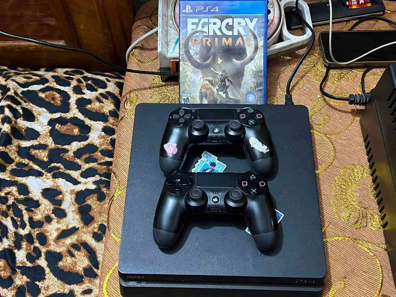 من رخصة الادمن
السلام عليكم عندي
بلي فور سلم ذاكرة 500GB 🎮اونلاين 
* وياه يدتين 
* لعبة Far Cry Primal جديده بعدها ممفتوحه 
* الجهاز شغال 100% وما بي أي مشاكل امانه الله
* نظيف والاستعمال خفيف بس سبب البيع لان اجاني دوام 
* شرط ما تطلع من البيت اذا ما تفحصه وتتأكد منه 
وعندي وياه ماوس وكيبورد خاصات للبلي فور هم زينات
والماوس RBG هم اتساهل وياك بالسعر اذا تاخذهم
💰 سعر البلي: 250 وبي مجال كلش بسيط للطيبين
📍 مكاني: بغداد الشعب
📩رقمي: ***********
