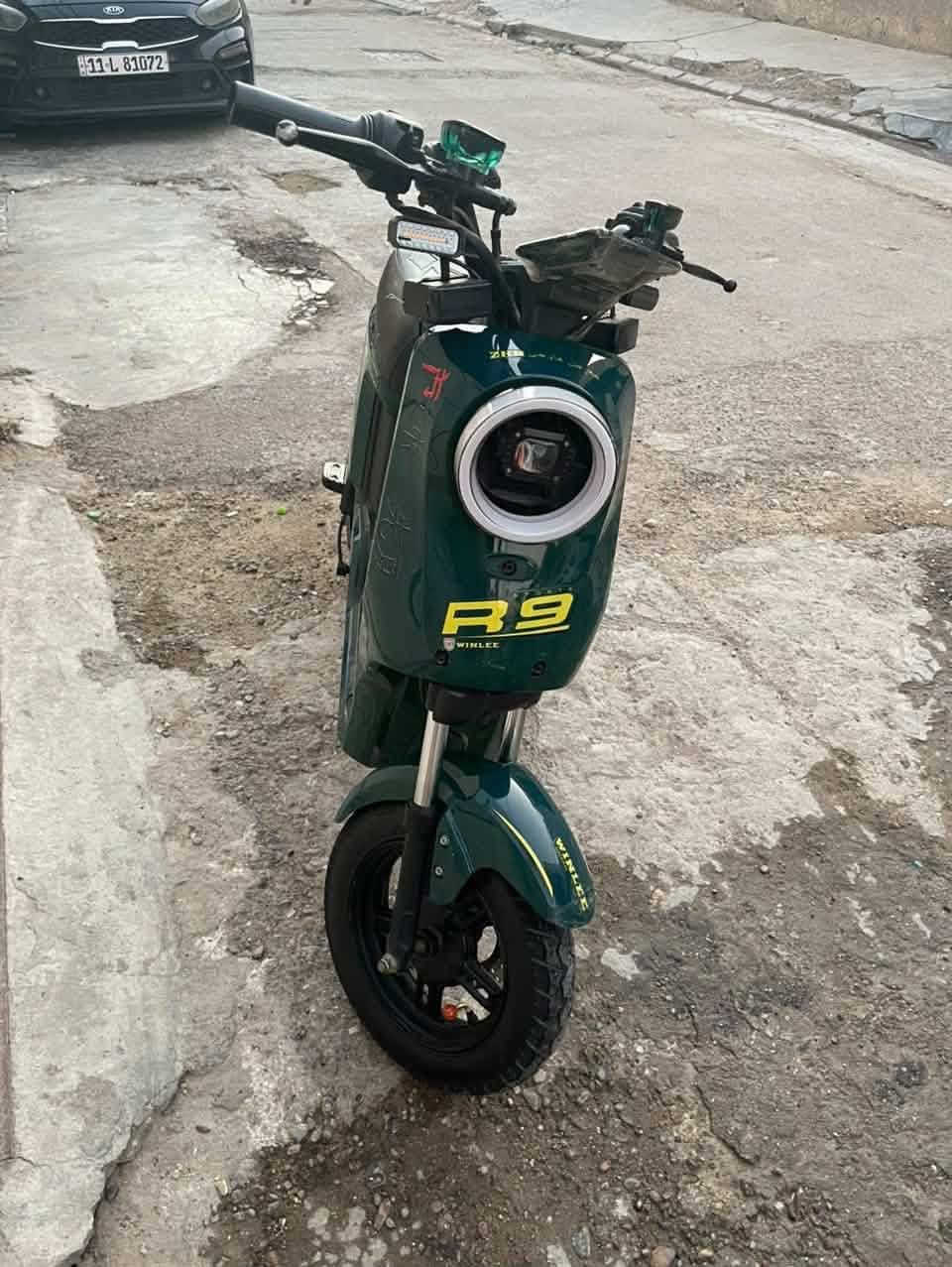 r9 • شحن • بدون بطاريات