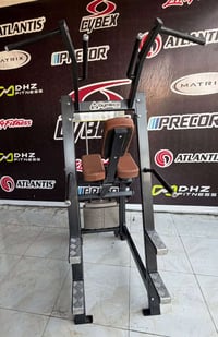 متوفر داخل المعرض عقله جم ليكو نضافه جدا عاليه بغداد نقل موجود ٠٧٧٣٢٧١...