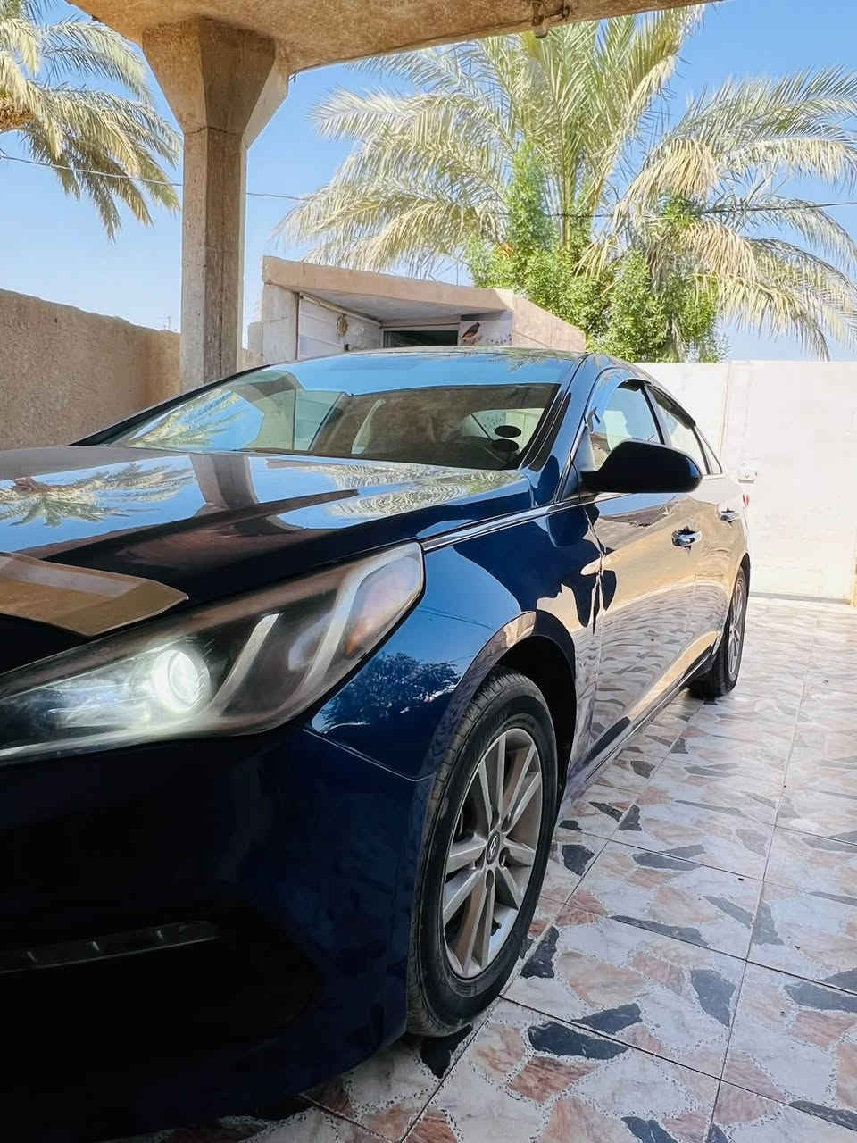 سوناتا موديل 15 وارد امريكي  محرك 2400 لايت زنيون عالي ناصي السياره نص فول عدا الفتحه والبصمه الصبغ قطعتين فقط بنيد وجاملوغ بدون دواخل تبريد ثلج ❄️ مكان السياره ديالى الخالص قرب الجنسيه سعرها 115وبيها مجال الاتصال على الرقم *********** او ***********
