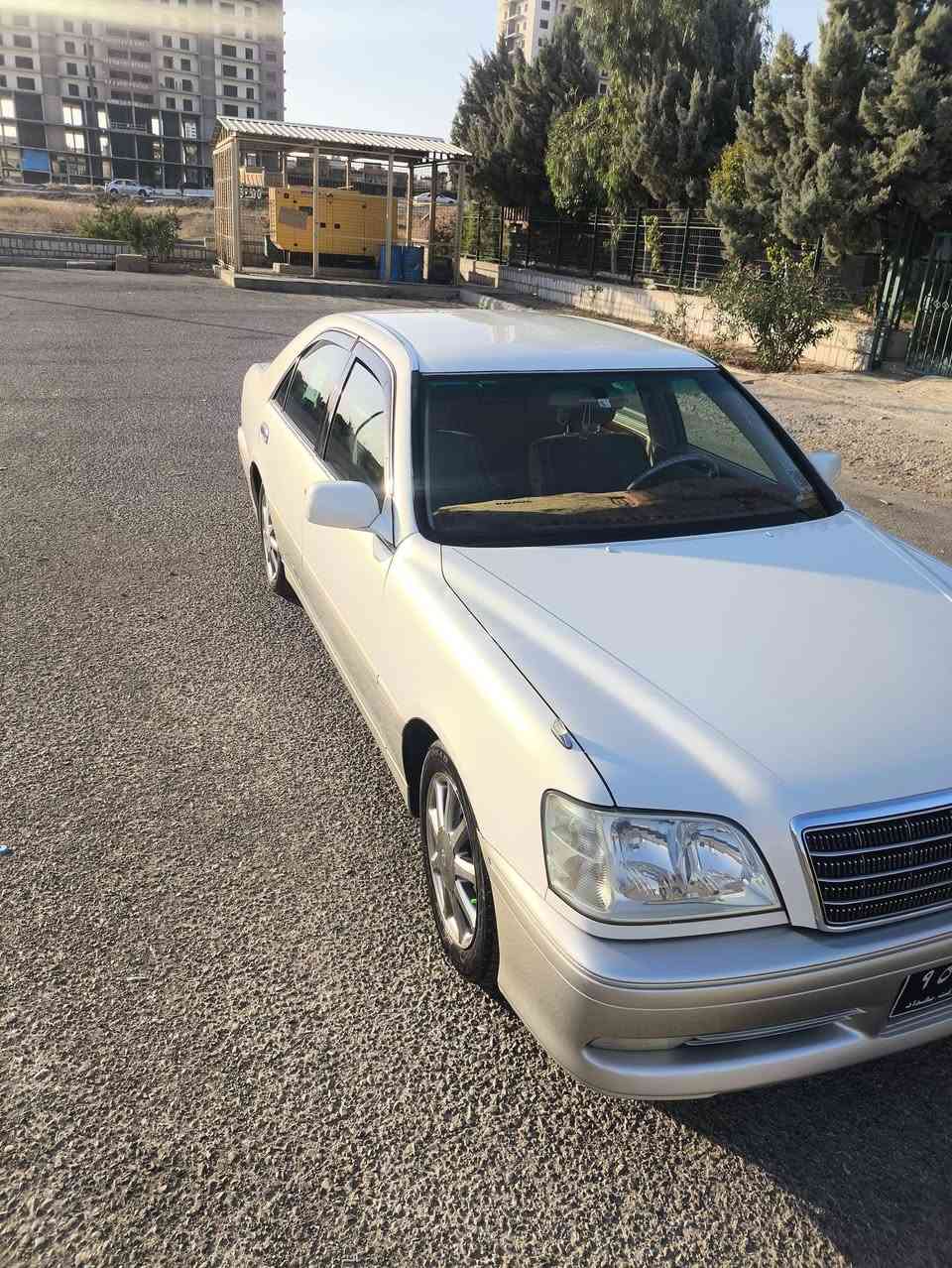 TOYOTA CROWN مەلیکە
موس موس 
مەکینە ـD4بچوک مەرغوب 
دوو دوگمەی پەردەو چوار کوشن کارەبا 
ویلی نەجمە
پێشو دوا کریستاڵ 
بەس جێ موسو دوو پەڵە پەمپی هەیە سۆنەریم داناوە 
داژبڵی عارف عیساوی 
گێڕ مەکینە کەڤەر گۆڕاو شانسی کۆسەرە بەشەرت 
کۆدی هەیەو بارکۆدی پێوەیە 
TB.مەعامەلە لە تەلەفونو چاتا ناکری وەرە سێری کە  ئەت خەمە سەر چاوم 
سعری 54 گەڵاو مەعامەلەیەکی برایەنە 
شوێن سلێمانی 
ڕەقەم تەلەفون    ***********
