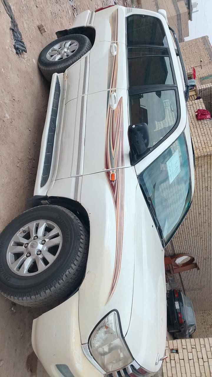 لندكروز • ٢٠٠٧ • فول مواصفات