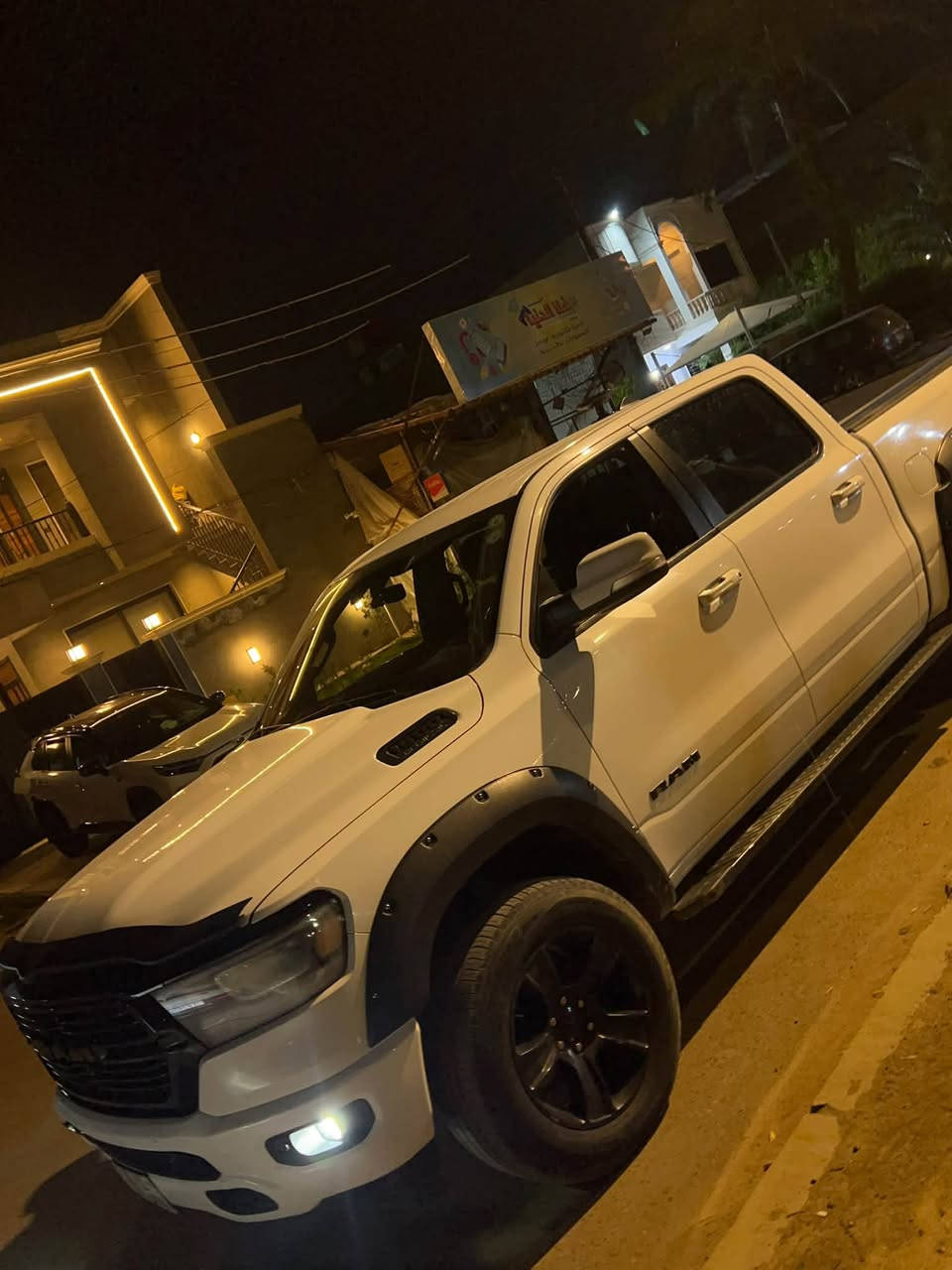 الـسـلام عـلـيـكم
دوج رام  DODGE  RAM

موديل :  2020    1500

فـئـة : بك هورن

الـمواصـــفـــات 

.مـحـرك  V8 . 5700

.شاشه تيسلا 

.مـاشـيـة 125 الف ميل

.تحكمات ستيرن ومثبت سرعه

.تراكشن وسايد بريك بصمه

.الـسـيـاره مرفعها وبسمي سنويه واقتصاديه وخدميه كلش قويه 

.مكان السياره بغداد مابيهه نقوصات جاهزه  ونظيفه وجديده جداًً. السياره بيع فقط صور حادث راسلني واتساب

مـوبـايـل (***********)
