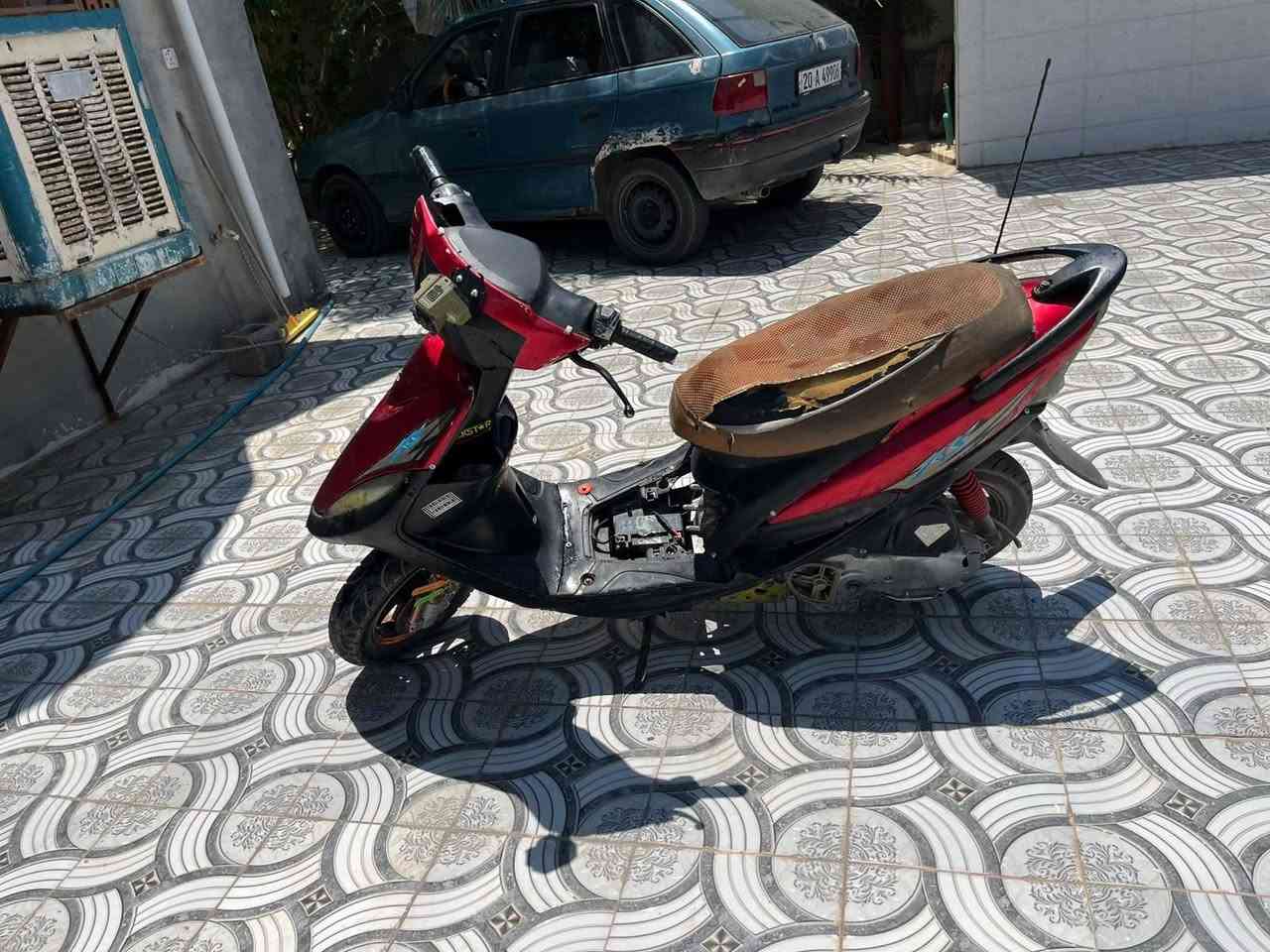 السلام عليكم ماكس عدلة للبيع مكينة نضيفة صلنصة اف ام سعر 275وبي مجال مكان جلولاء ***********
