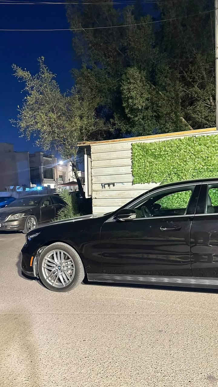 للبيع
BMW 530 i 

35000mil

2025 

المواصفات 

- داتاشو 
- ⁠خمس كامرات🎥
- ⁠فتحة سقف 
داخل اسود
ويل 21اينج
- ⁠بصمه تشغيل وابواب دخول ذكي 
- ⁠شاشة متصلة تدعم كار بلي 
- ⁠مخارج تكييف ذكية 
- ⁠انارة داخلية متغيرة 
- ⁠رادار امامي وخلفي وجانبي 
- ⁠حساس امامي وخلفي 
- ⁠كشنات جلد وتدفئة وتدفئة ستيرن 
- ⁠خزن ميموري 
- ⁠سستم صوت harmen karden
- ⁠ستيرن كهرباء 
- ⁠شحن لاسلكي 
- ⁠مود درايف 7
- ⁠مري شفط وقلاب ونقطه عمياء 
- ⁠انارة ترحيب 
- ⁠قفل وفتح عند الاقتراب 
- ⁠جنطه كهرباء ( تفتح بالقدم )
- ⁠لايتات داينمك اوتو 
- ⁠التحذير بالاهتزاز عند انعكاس المسار
طبعاً السيارة بيها هواي مواصفات وجديدة جداً بالعافيه الي تصير من نصيبة .

السيارة وارد امريكي كلين كفاله عامة
وكل صياناتها من دهن وباقي الامور في وكاله العروش في العرصات 

للتواصل على رقم هاتف***********
رقم اربيل
