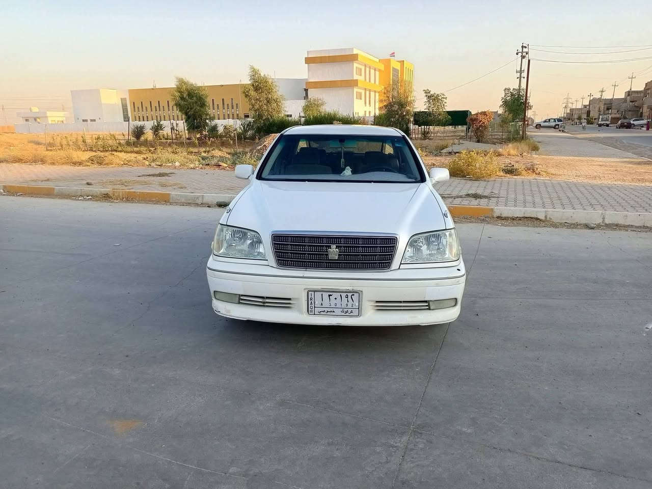 لسلام عليكم تويوتا ملكه 2003 رقم كركوك قرار 102 معامله كامله هزه جديده بس باقي على الگمرك شرط الوكاله فقط محرك D4 وشاصي  كير و صدر تايرات تبريد كله بشرط السياره بشرط مكفوله من الدعاميه للدعاميه من الصبغ والحادث والضربه سياره جاهزه ما بيها كل نقص وكلها على وضع البلاد للبيع او المراوسه حسب القناعه
السعر 86 وبيها مجال بسيط للشراي 
العنوان كركوك 
رقم الهاتف ***********
