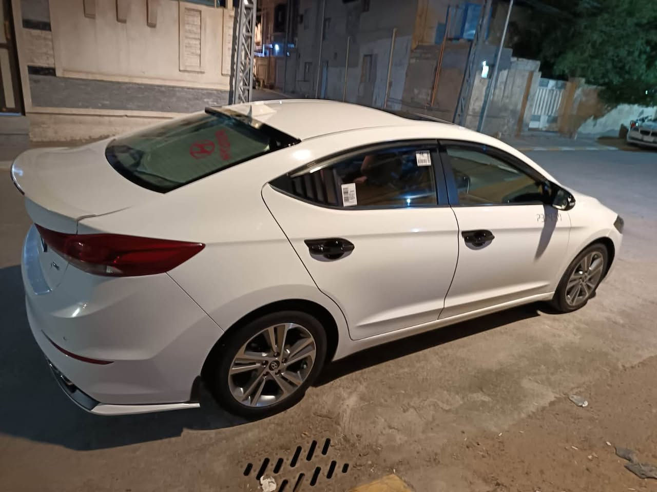 النترا ٢٠١٧ تحويل ثاني يوم فول مواصفات ١٤٧ وبيها مجال موجود واتس***********. 
السونار مرفق مع الصور 

147$
