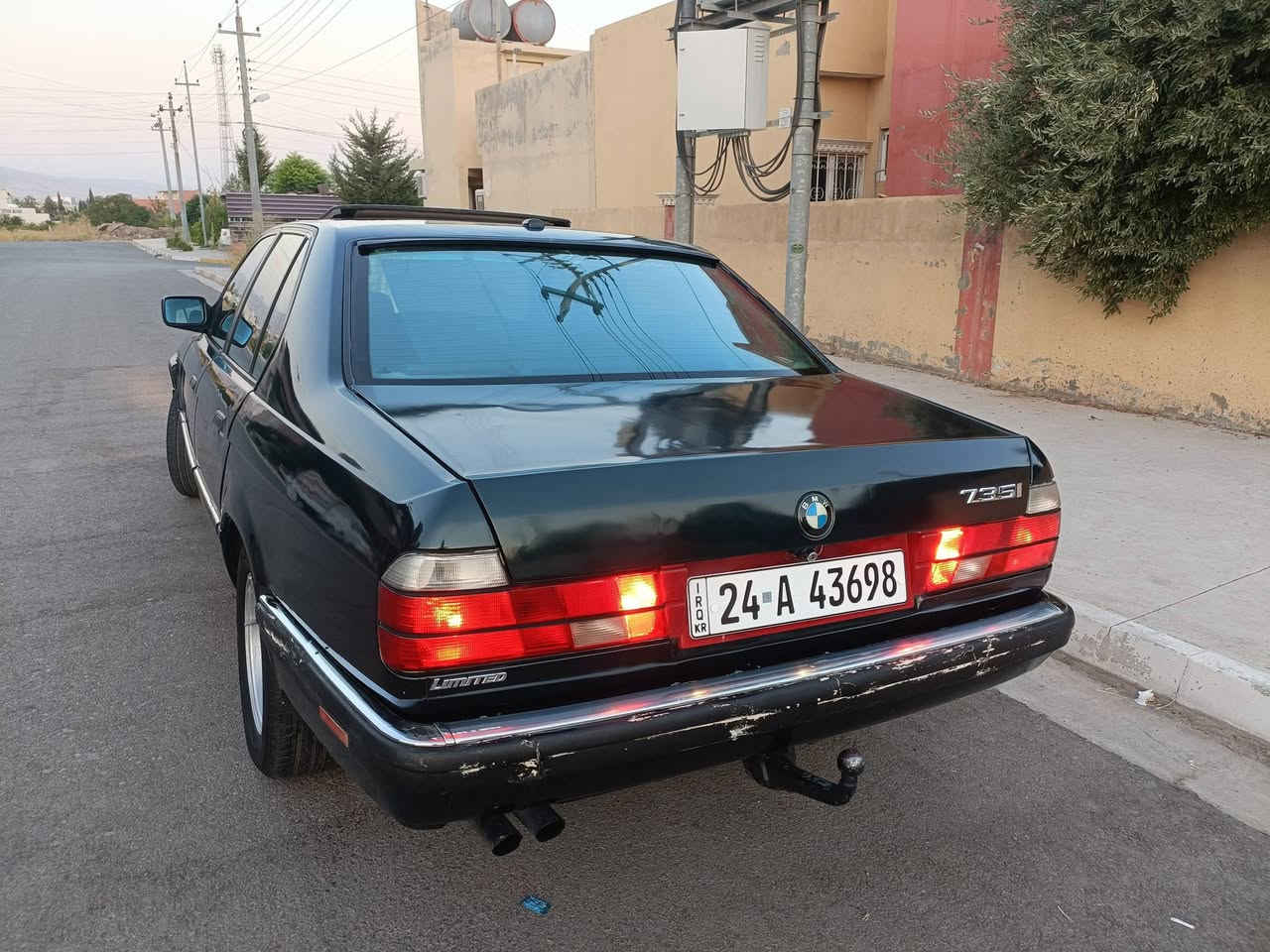 السلام وعليكم شباب بيئم دبليو للبيع 730i V6 عليها محرك و گير 35 مال گصه شرط محرك 6 فل 3500 لون زيتوني محرك گير شرط گير أوتوماتيك فتحه سقف طگتين موديل 1994 سياره حلوه ونضيفه مرتبه رقم دهوك جديد هزه جديده لي 2027 سنويه جديده لي 2031 كابون بانزين تحويل وكاله شرط شرعي موجود مكان سياره دهوك دوميز فايده سعر 58 وبيها مجال سياره حيل حيل حلوه كلشي شرط بيها فولل مصبوغة للجمالية بعد مامبولشه صبغ بدون معجون بدون دعم تبريد ثلج عل سويج تفدئة نار تخم خلفي كله جديد تخم امامي كله جديد تخم تواير جدد كشنات كهرب جلد سكريتر كهربائي تحديد سرعة شغال برغي نقص مابيها ترايك وين ماتريد للتواصل مع صاحب السياره رقم الهاتف *********** كورك زين *********** فول مفول انطيك كلشي شرط 🇩🇪🔥
