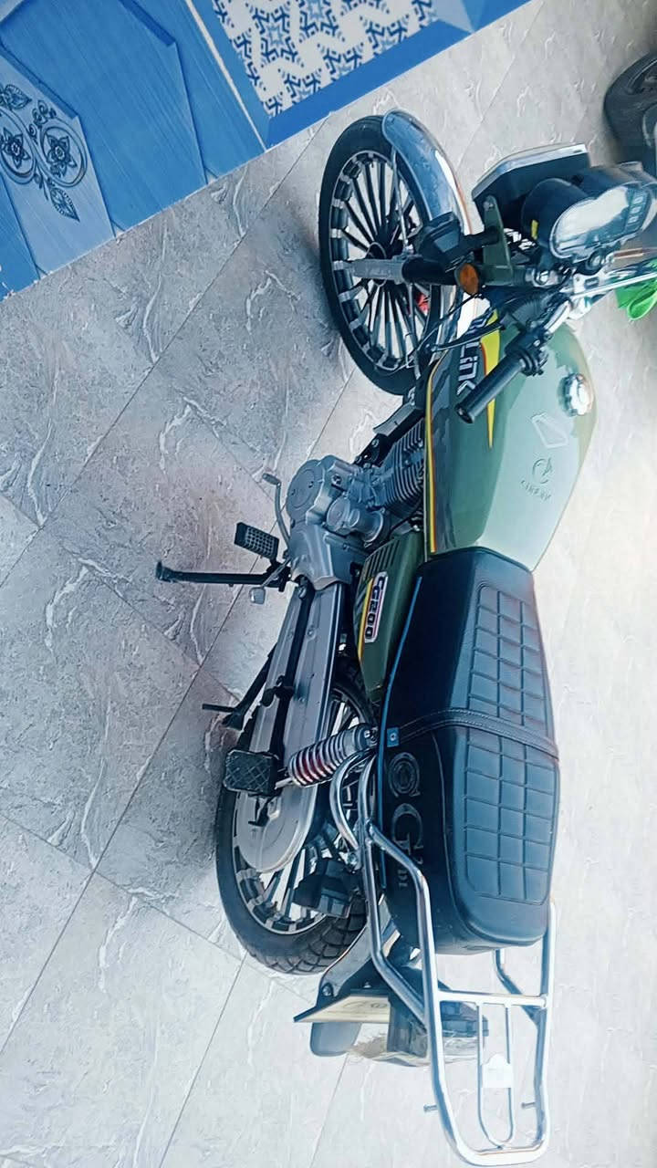 سلام عليكم مطور للبيع او مراوس مديل 25 مطور جديد محرك 200  الرقم ***********
