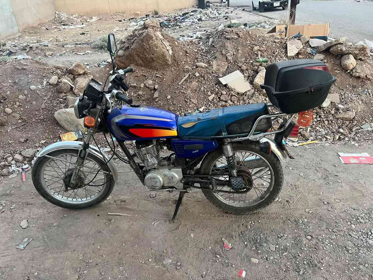 مأطور تايكر 20 معدل نار ربع ما تصرف عليه
كلجات نار 
كلو جديد 
يعوزو دوسة بس 
ماطور مداري على ايدي 
سعر 300
رقم***********
