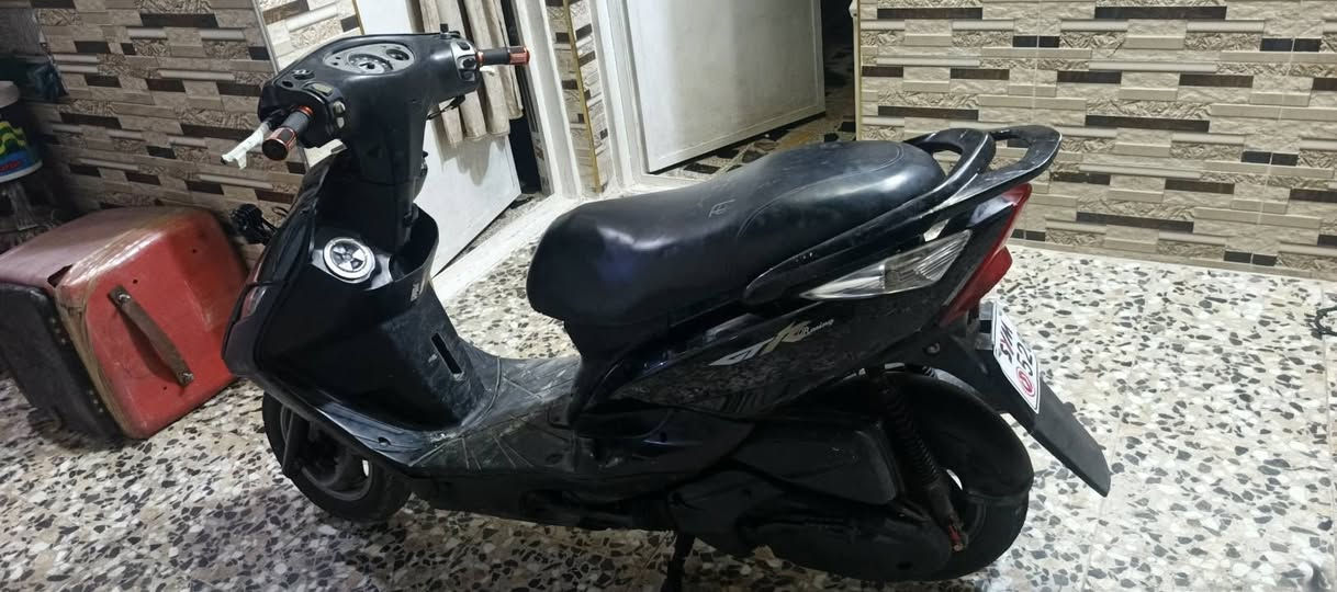 دراجه ثعلب للبيع كابريتر تخربط محرك ناعم كلجات رياضي كهربائيات كلها شغاله مكاني حي اور سبع قصور ***********  السعر 325
