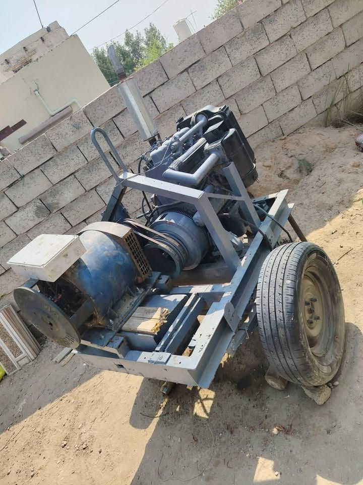 مولد محرك عنتر جنريتر 22kv النضافه95‎%‎ شرط التشغيل والفحص ادامه كامله للمولد ماناقصه اي شي 
العنوان بابل جبله 
***********
