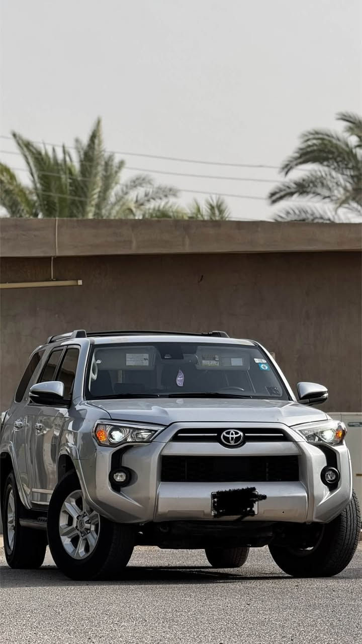 ‏TOYOTA  4RUNNER
موديل 2023
~ محرك 6 سلندر  / V6 
~ فئة SR5 
~ بصمة  
~ فتحة سقف 
~ تو ويل 
~ شاشة كبير  
~ كاميرة خلفي 
~ داخل أسود 
~ رادار جميع الجوانب امامي خلفي 
~ كشن أمامي كهربائية 
~ كشن جلد هيتر
~ (  7 ) سبعة  راكب 
سنويه لل 2030 ب اسمي تحويل ثاني يوم 
بدون دواخل 
ايرباك راجع سستم
السعر 296 قابل للتفاوض
تكريت / العلم 
للاستفسار : ‭***********‬

