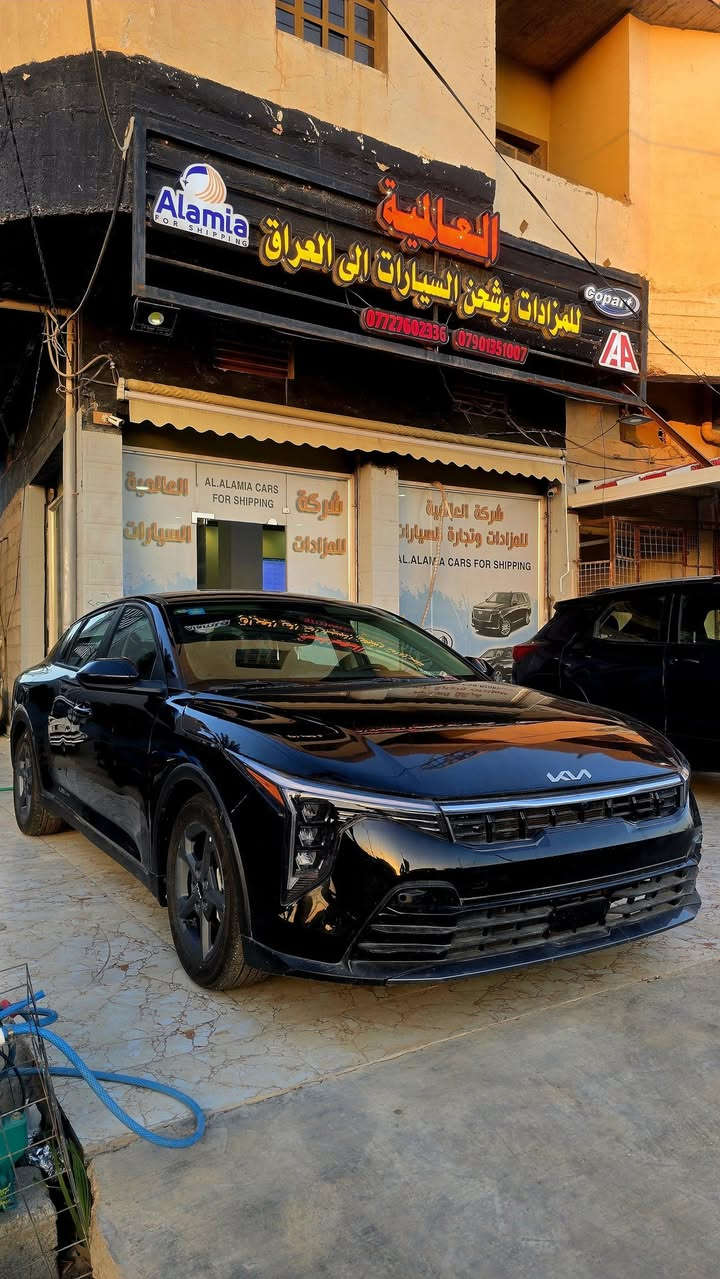 حادث سطحي فقط 
تبديل جاملغ وصبغ ربع بنيد 
مواصفات EX
ماشية 3108 ميل زيرو 
سعر 145 بيها مجال 
للأستفسار التواصل 
***********
