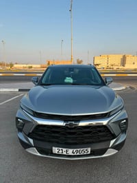 بلايزر 2LT • ٢٠٢٤ • ضربة امامية
