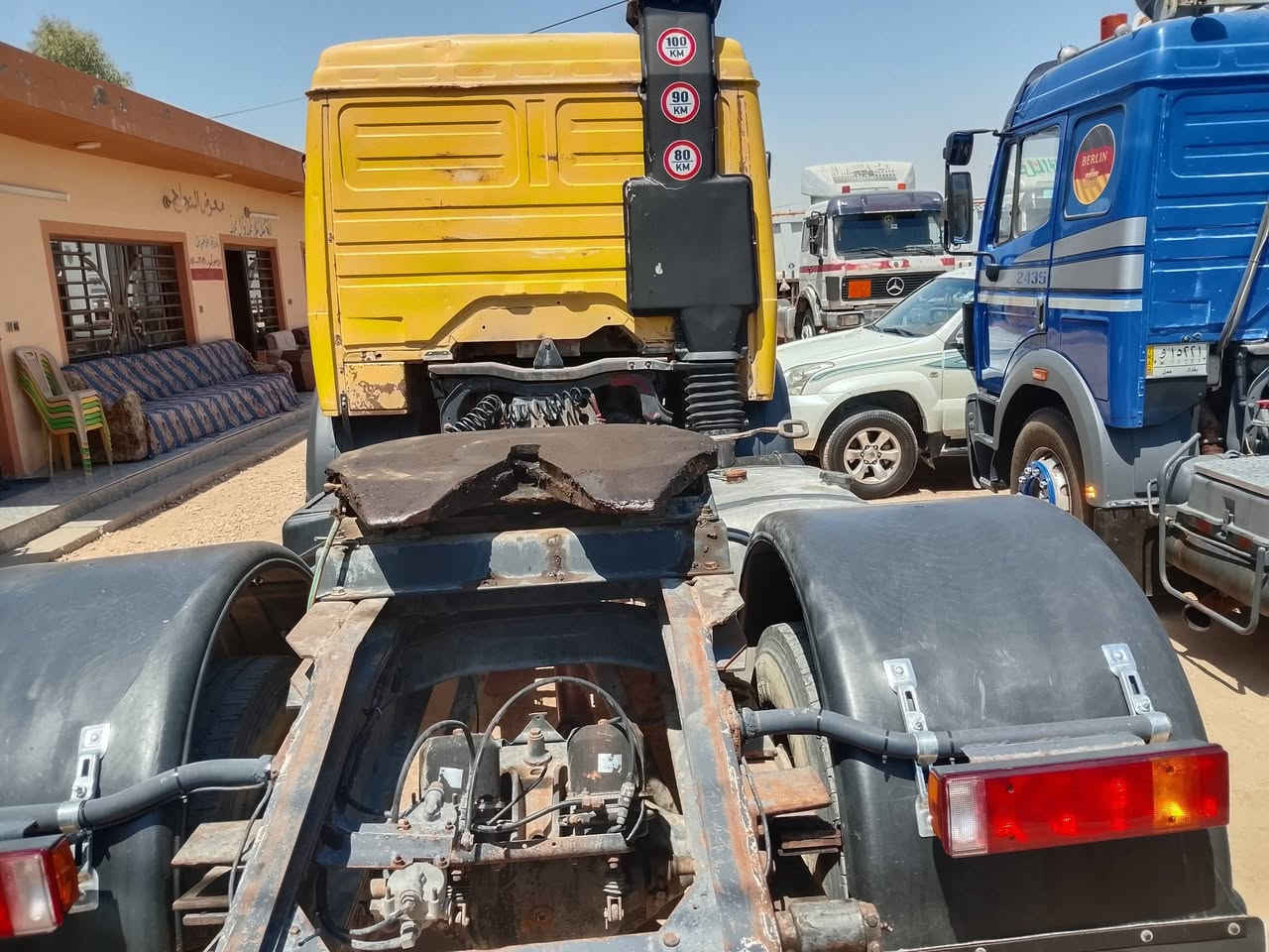 كرواتي للبيع سيارة جاهزه من كلشي موديل 90 باسمي شاصي وكير واكسل مكينه مكفوله لاتنقيص ولاتبخير سياره شغاله رقم انبار سنويه 27تحويل مباشر للاتصال *********** أو ***********سغره160 بيه مجال
