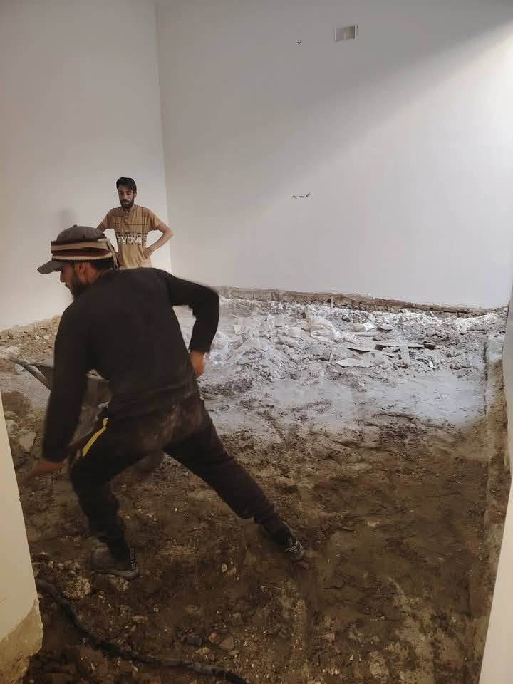 سلام عليكم  / يوجد كادر عمل جاهز/ تصعيد مواد/ تنضيف بيوت/ تفليش/ تكشيط/ تنضيف حدائق/ دفن نهري  / شقلنه ليل ونهار   /ومعداتنه جاهز/ ماعليك بس تصال على رقم  /     ***********    🚙☎️
