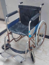 عربانة