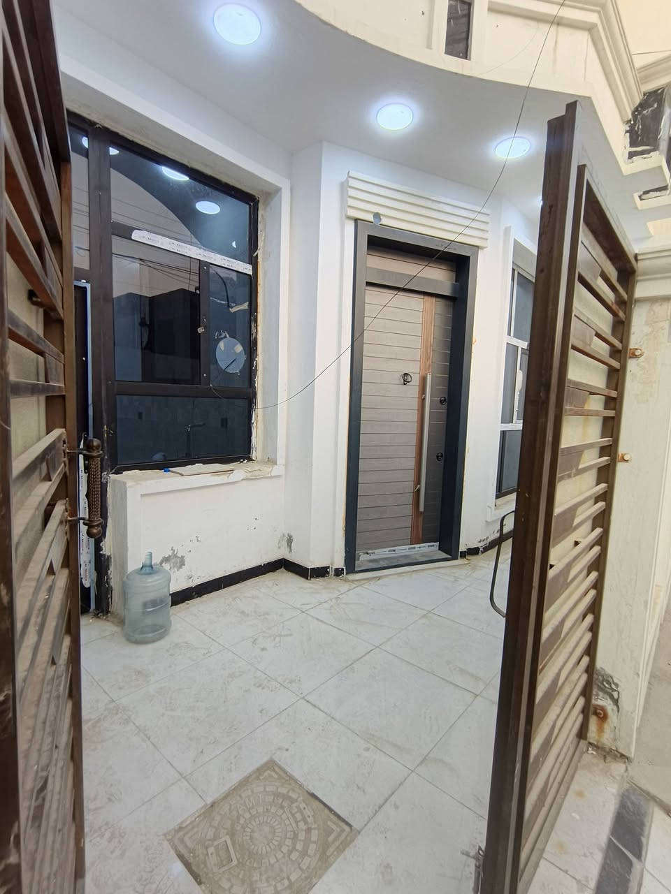 الدوره البعيثه • ١٠٠م • ٣ غرف