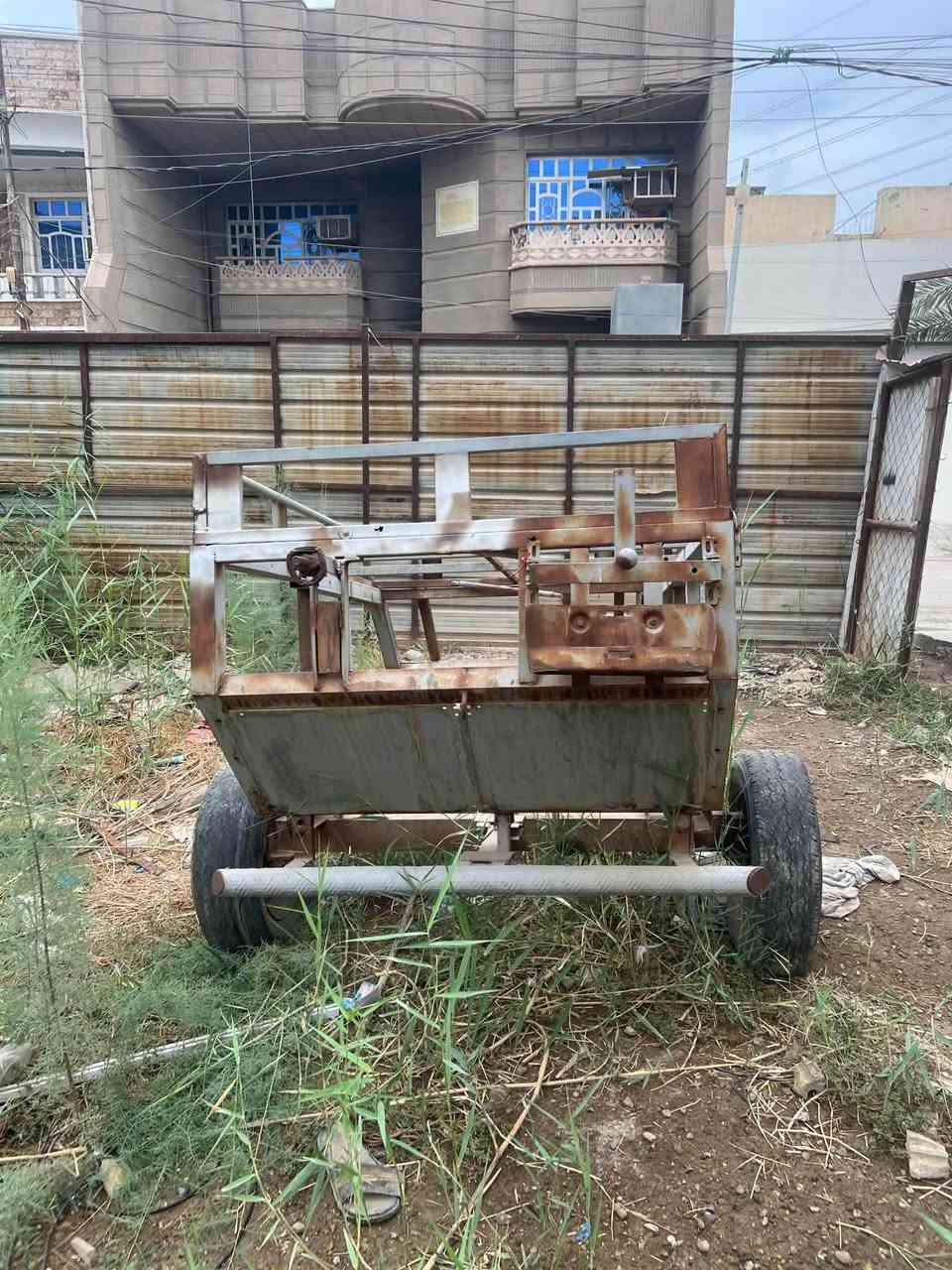 عربة مقطورة • تاير ١٤ • حدادة مضبوطه
