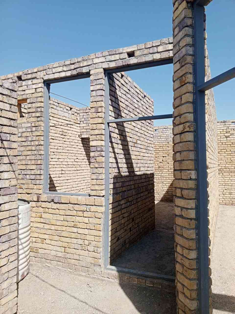أرض • للبيع