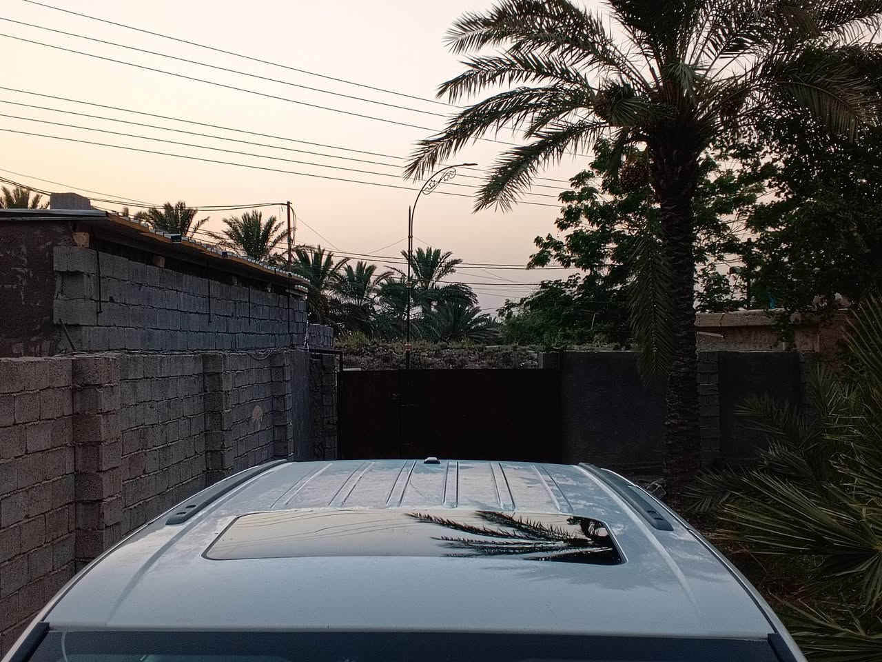 السلام عليكم 
جيب كراند شيروكي  2008 وارد امريكي محرك 8سلندر 5700 فول مواصفات Limited كشنات كهربائية جلد داخل صاج ملكي شاشة بلادية فتحة بالسقف ضرر الجاملغ من جهة السايق مبدل  السعر 100 وبيها مجال بيع او مراوس للاستفسار *********** للاتصال
***********واتساب
