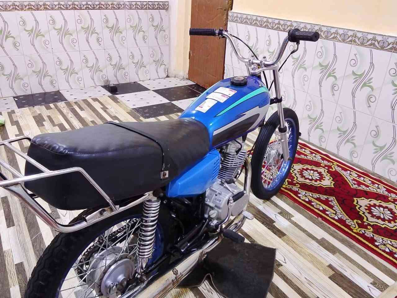 سلام عليكم دراجه يراني ادوات ادوات البيع سعر 450 وبيها مجال عنوان بصره جمهوريه ***********

