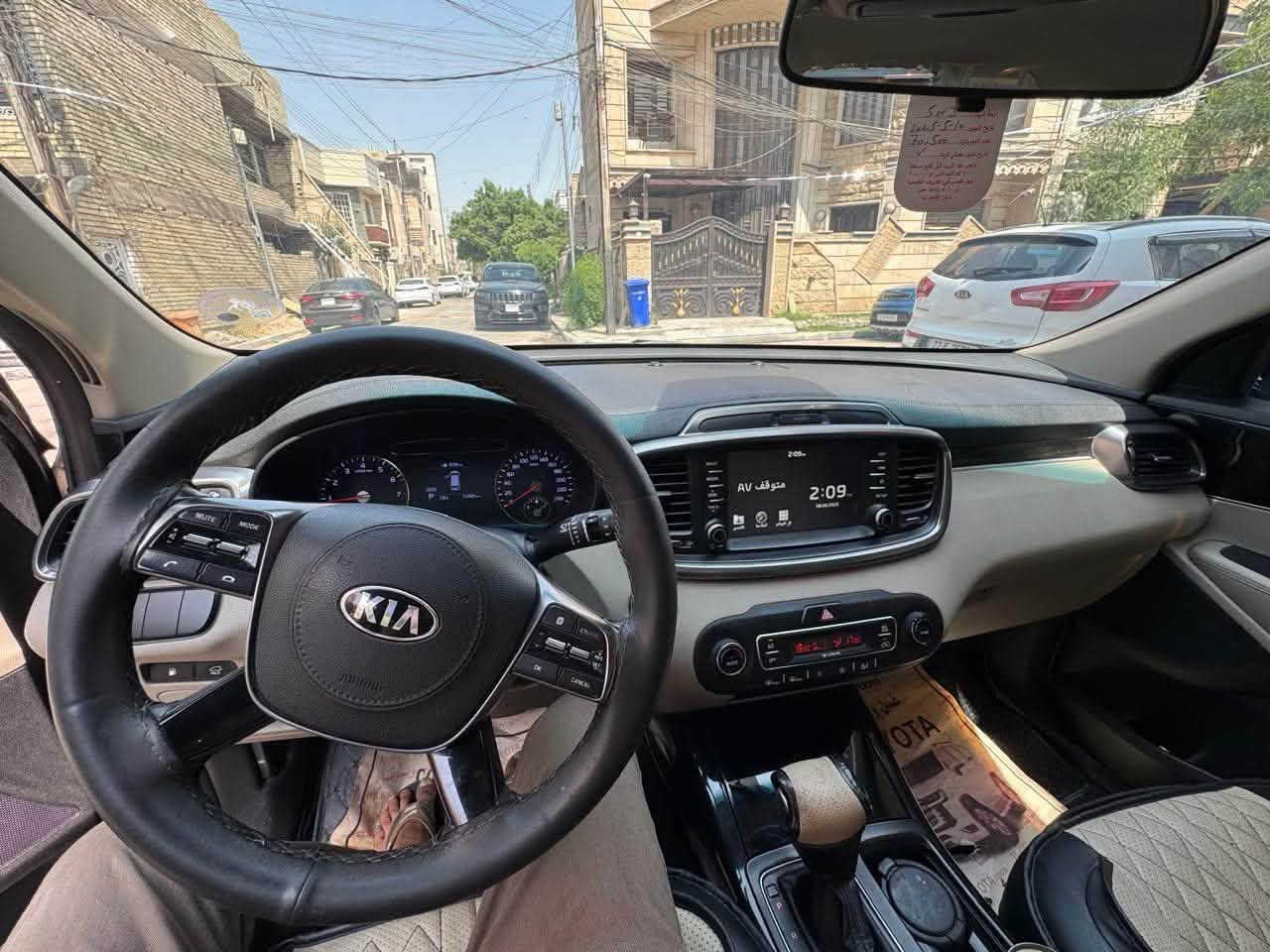 سورنتو موديل 2020
خليجي رقم بغداد 
ماشية 95 الف
المواصفات
محرك 3500 - V6
كشنات كهرباء
3 وضعيات قيادة
تشغيل بصمة
بصمة ابواب
مري شفط
حساسات امامية
حساسات خلفية
كامرة  خلفية دوارة
3 قطع تبريد 
شاشة لمس 
ابل كار بلي
شحن واير ليس 
بردات خلفية
صندوك كهرباء
❗️ملاحضة سيارة بيهة كم رصعة قليلة بلباب الخلفي جهة اليمنة 
السعر 235
العنوان الاعلام
📞***********

