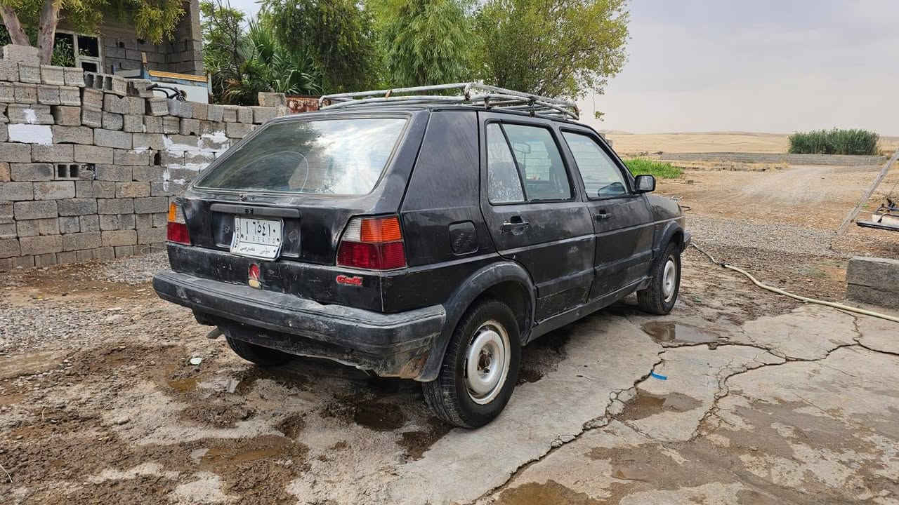 السلام عليكم سياره جولف للبيع سياره جاهزه موديل 91 رقم ديالى السعر 20 وبي مجال رقم الهاتف ***********
