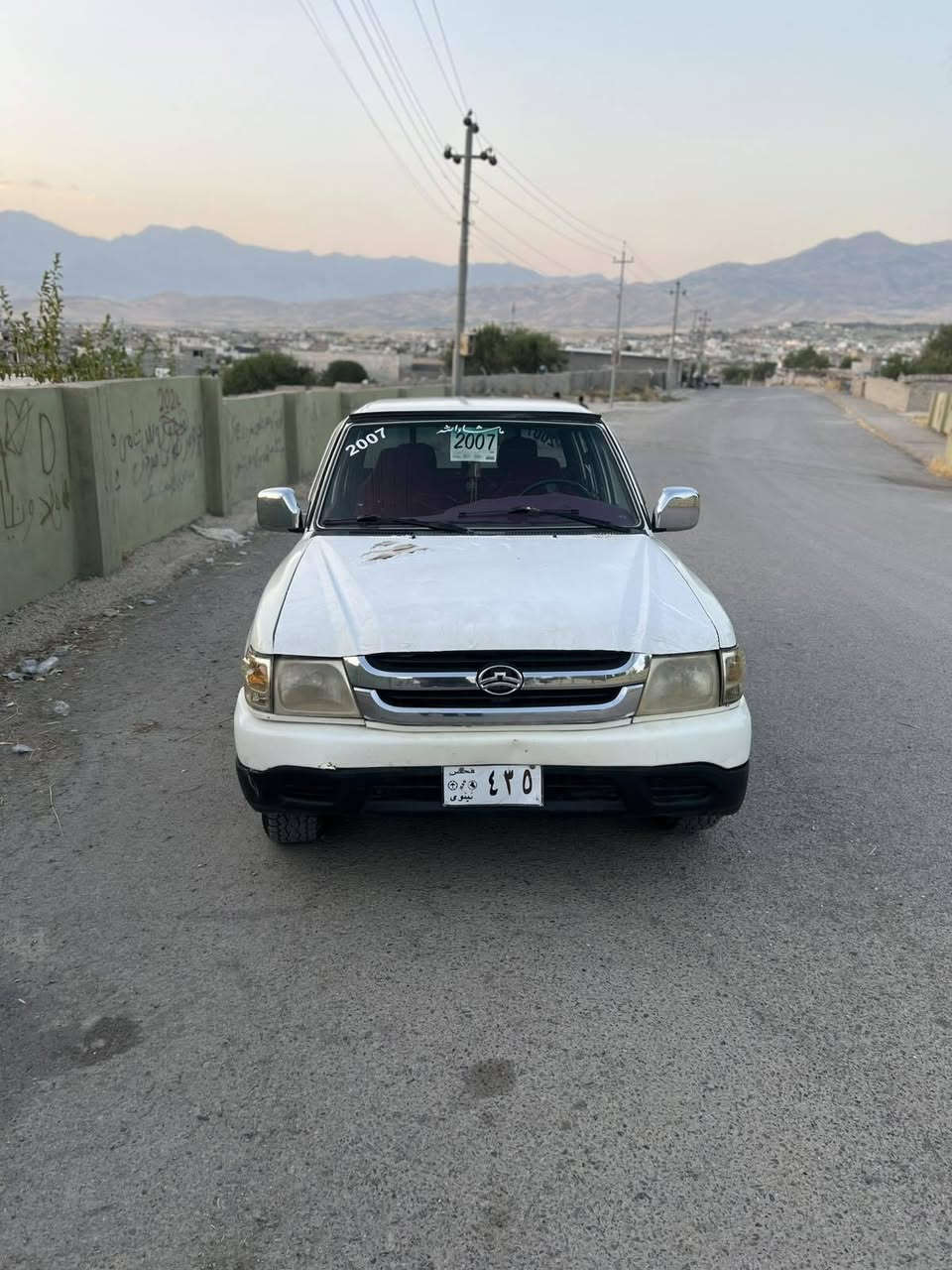 دێر ٢٠٠٧ مەنەفێست
سەیارەکە زۆر جوان و ڕێک و پێکە بێ مەسرەف و نوقسانیە
تایەی تازەیە .تەبرید و گەرمی بەشەرت
گێڕ مەکینە ئەکسل بەشەرت
بێ دەعم و لێدراوە بەڵام پەڵەپەڵەی بۆیاغ لەسەر کاڵبونەوە هەیە .کابرێتەیە. هەمو شتەکانی نوسراوە بۆ کڕین تەلەفۆن بکە
***********
*********** بشدار, السليمانية
