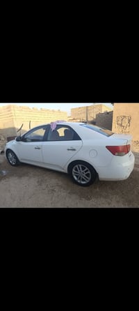 سيراتو • ٢٠١٣ • صبغ باب السايق
