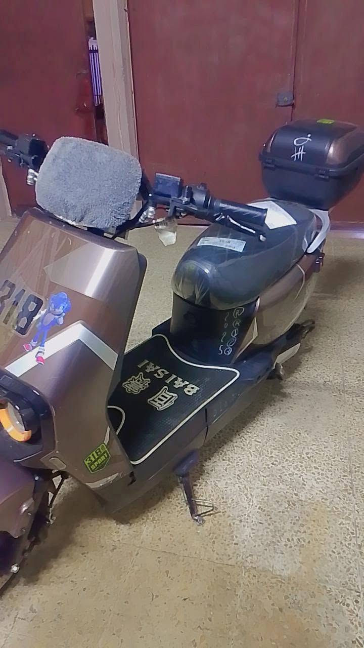 السلام عليكم ماطور 318اربع نمر الماطور نضيف بطاريات نضيفه سعر 650وبي مجال للطيبين واتساب ***********مكان موصل حي السماح

