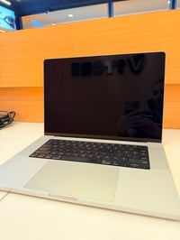ماك بوك برو • M1 Pro • ١٦ انج