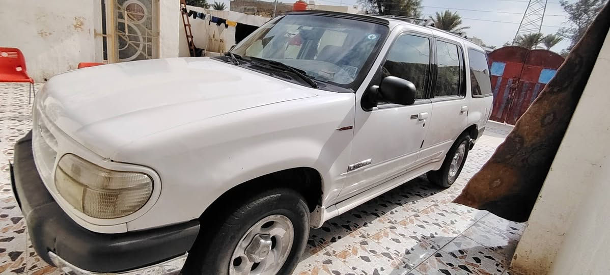 السلام عليكم
فورد اكسيبلور موديل 2000 مكينة 4000
Xlt v6
سيارة حلوة واعتمادية منظومة غاز وتبريد صدر خلفي جديد صدر امامي 50 بالمية تخم تايرات جديد فلنجات ودسكات تخم رقم كركوك انكليزي مشروع وطني باسمي سنوية لل2031 هزة جديدة سعر 70 وبيها مجال
كوت حي الحكيم ***********
