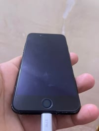 آيفون ٧ • ١٢٨ • شغال