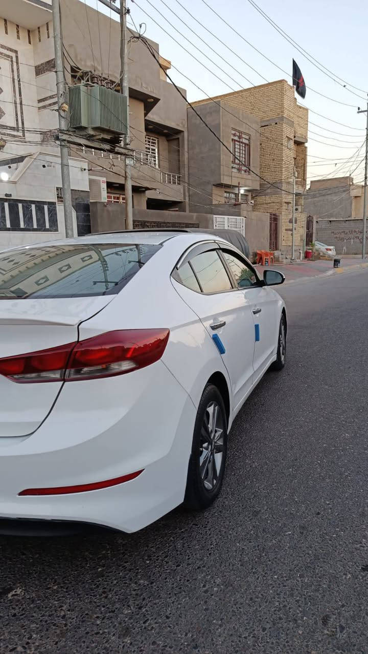 الانتره2017 رقم بغداد بسمي
مكفولة كفاله عامه جديده مكينه كير بدون فتح بلادي 

تبريد ثلج حداديه جديده 

السعر 138

مكانه نجف 

***********
