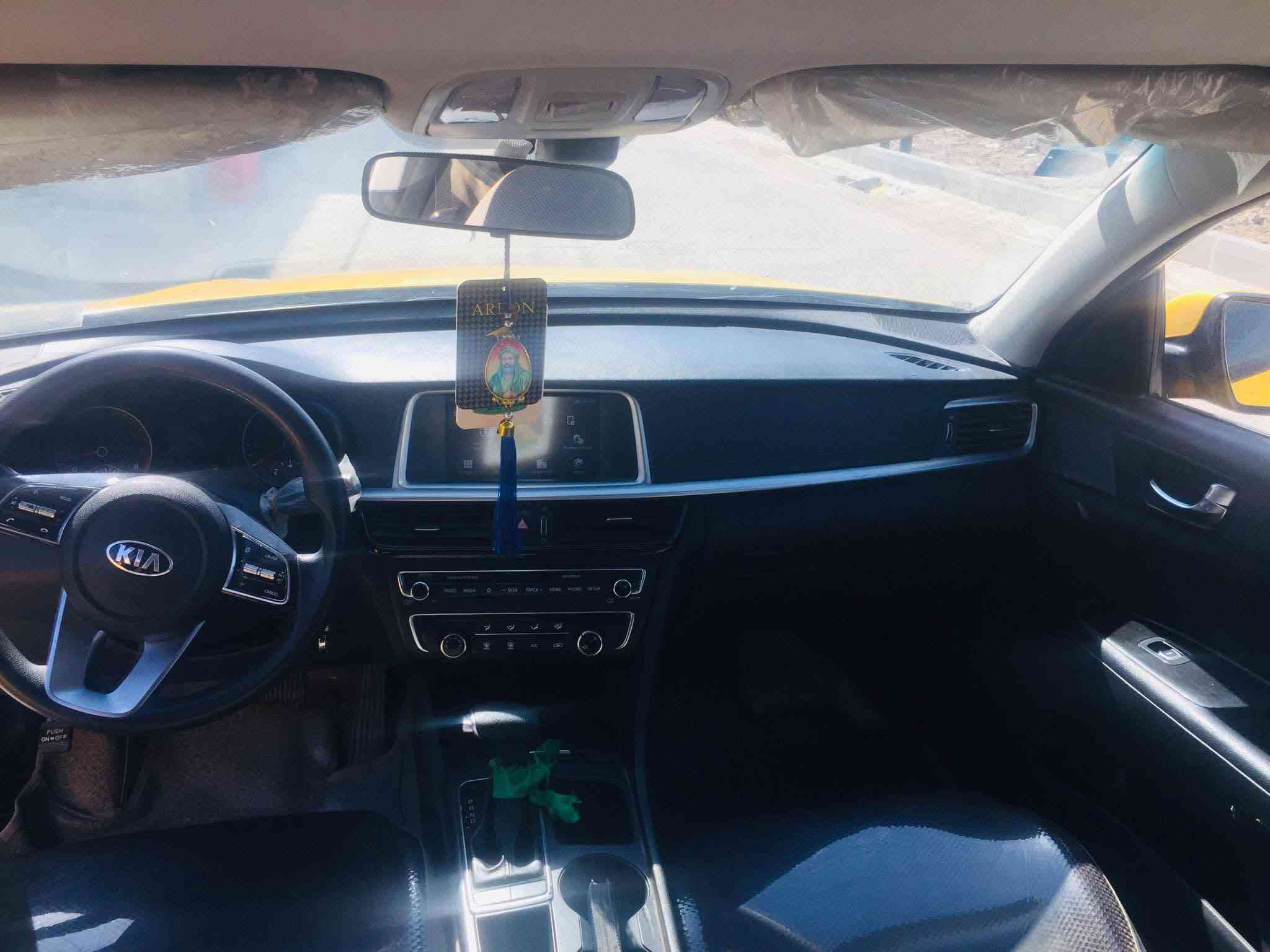 السعر 130وابتيمه موديل 2020 أمريكي  رقم انكليزي  واسط بسمي  سياره جديده ماشه 100
الف فقط  كلهه عل وضع الشركه  كامل مواصفات  تخم تاير حداديه عله وضع شركه  سياره جديده   الاستفسار الاتصال بل رقم ***********
***********
